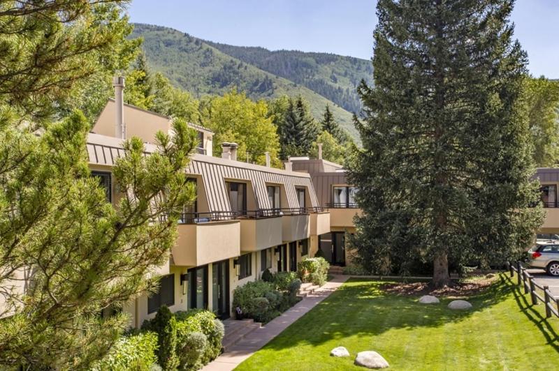 Villa Aspen Townhouse East Unit 4, Townhouse In Downtown Aspen With Private Balcony Exterior foto